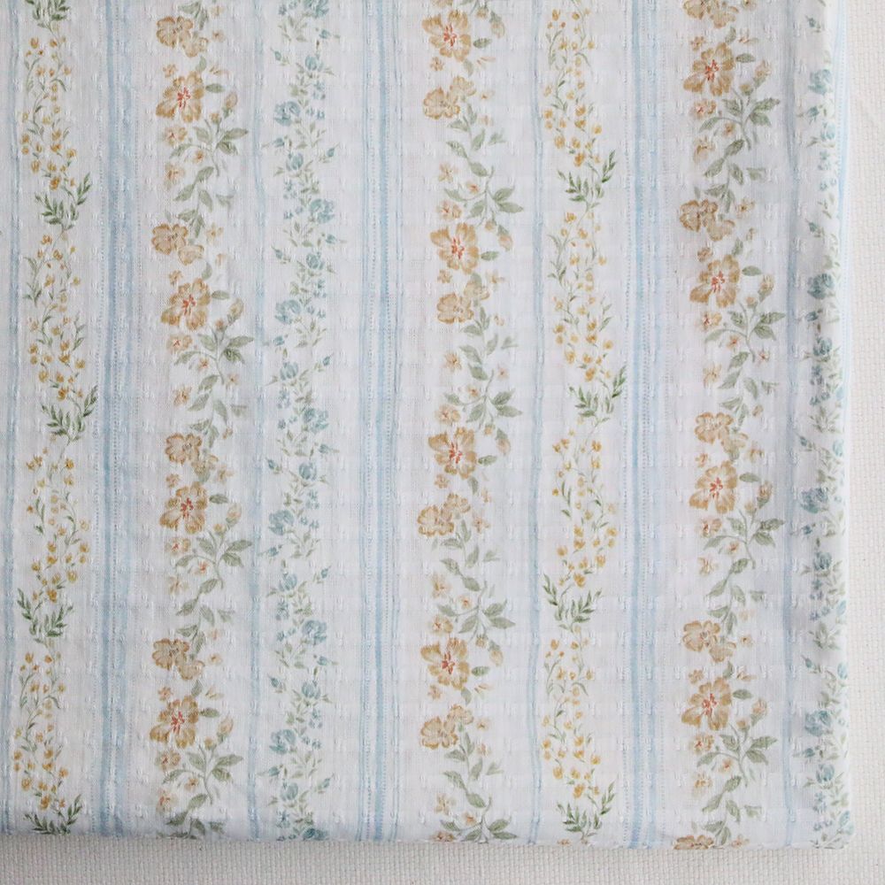 Suzie - Seersucker / Coton gaufré doux fleuri bleu poudré