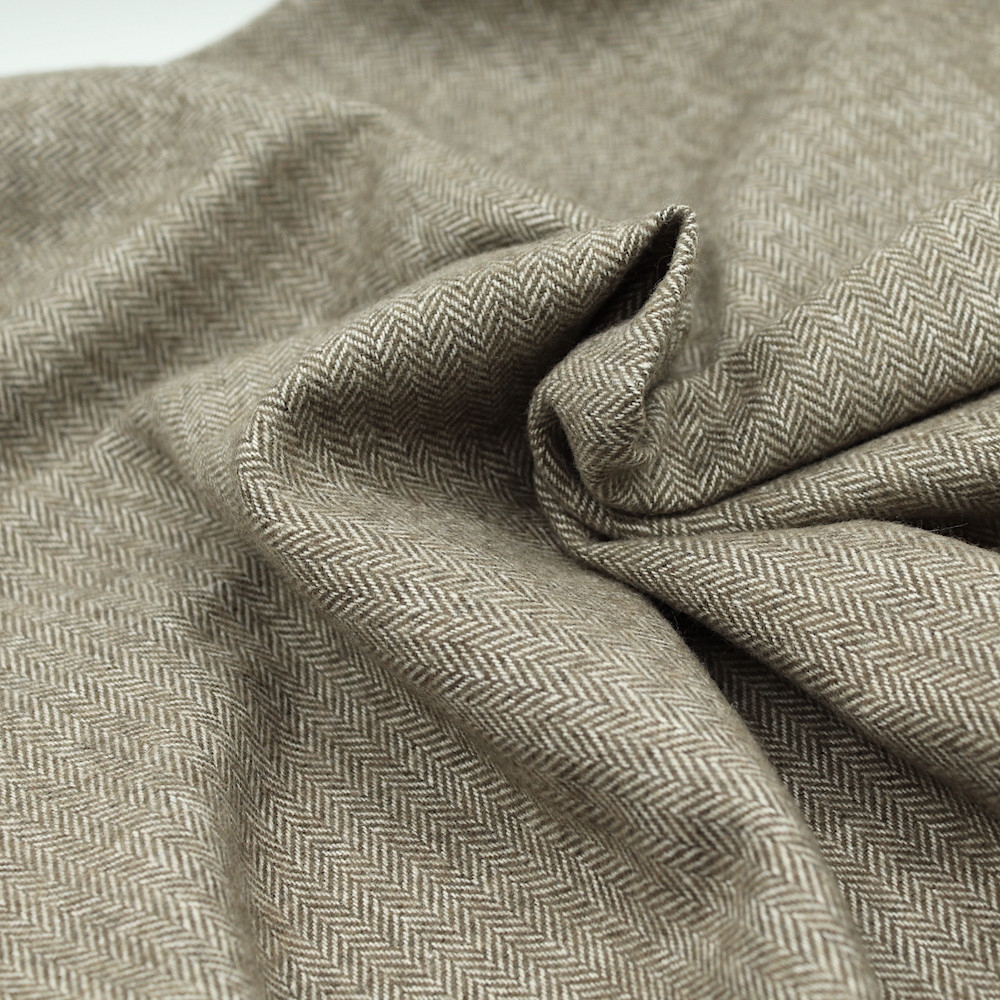 Tissu chevrons texturé coton / laine coloris vison