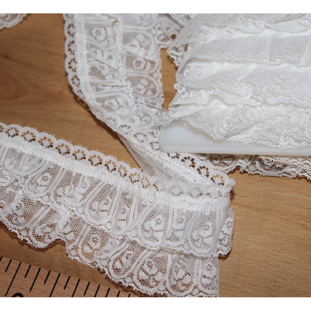 Dentelle Made in France Vintage coloris BLANC