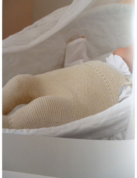 Livre intemporels pour bébé en tricot