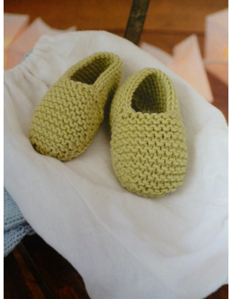 Livre intemporels pour bébé en tricot