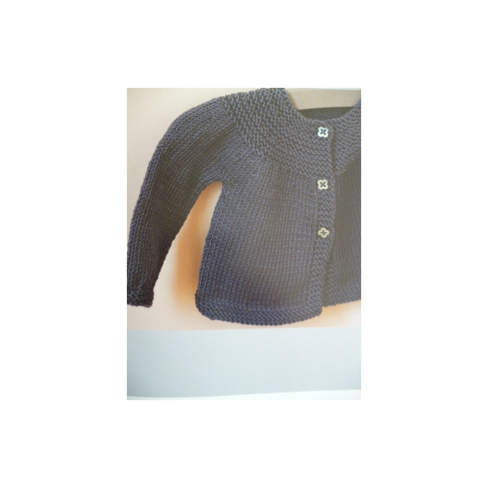 Livre intemporels pour bébé en tricot