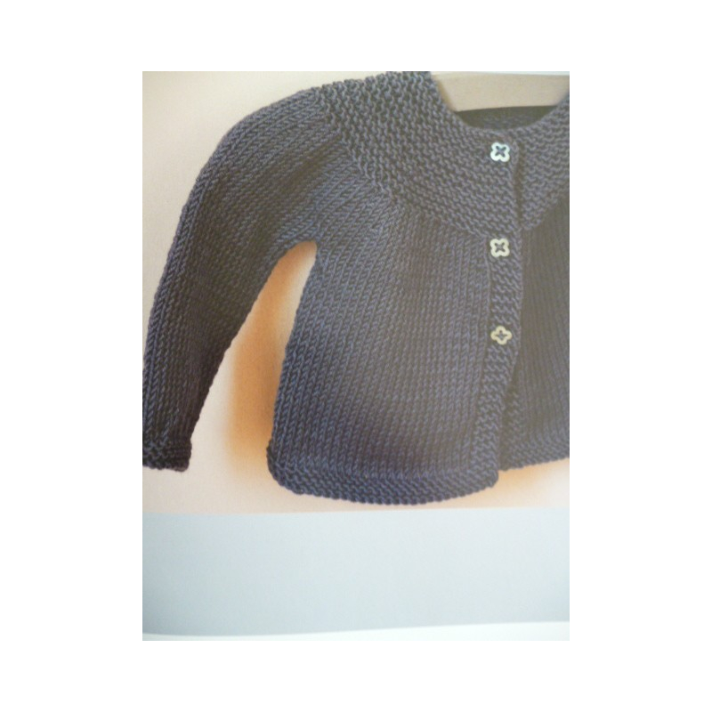 Livre intemporels pour bébé en tricot