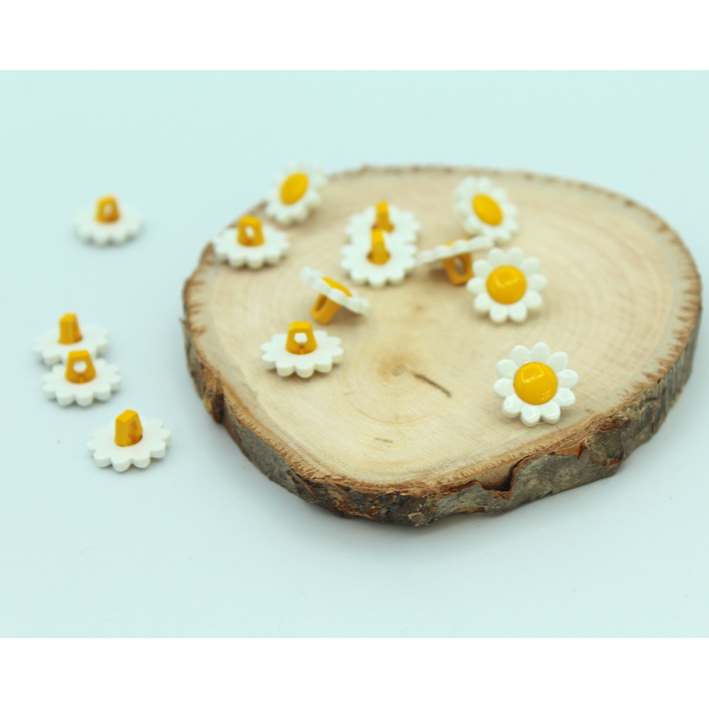 Bouton à queue forme marguerite 15mm