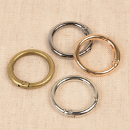 Anneaux sac en métal 25mm (coloris au choix) Lot de 2