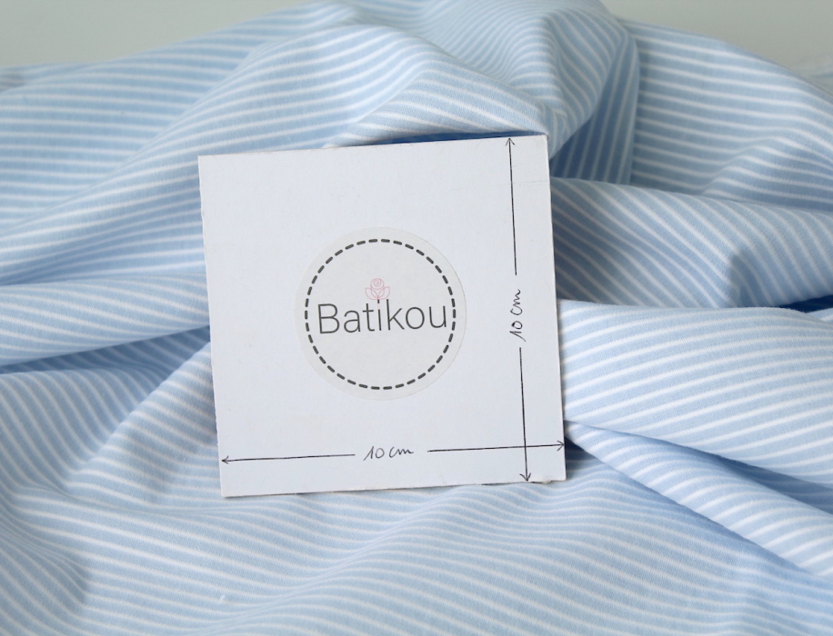 Coton bio gaufré à rayures bleu ciel / blanc