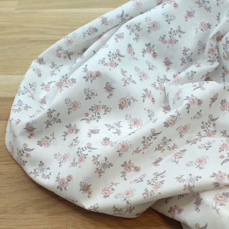 Emma - Batiste de coton BIO imprimé romantique exclusif