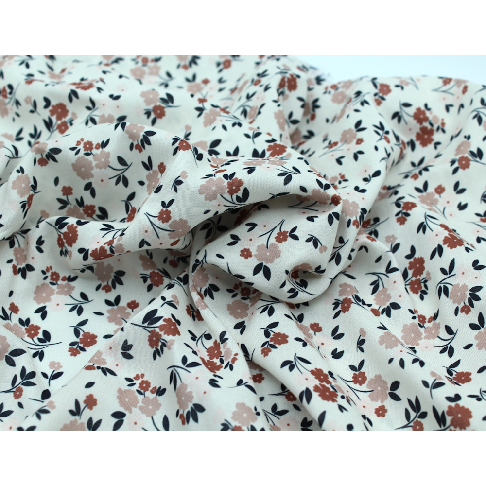 Exclusif Minimel pour Batikou Viscose à motifs fleuris crème