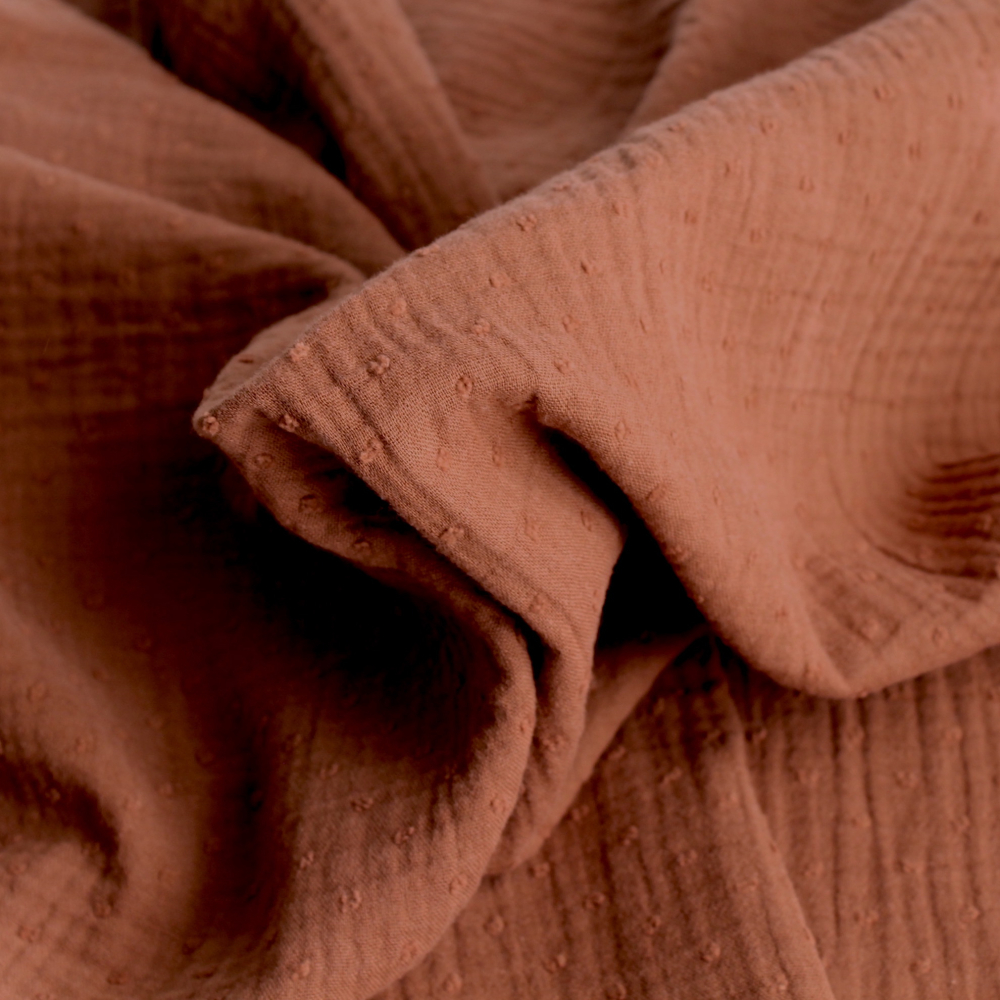 Double gaze de coton BIO plumetis noisette Tissus issus de l'agriculture biologique  - 1