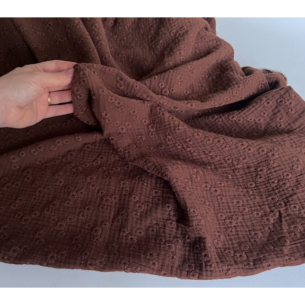Double gaze de coton Esmée brodée coloris cacao Qualité Oeko-tex - 2