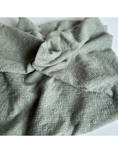 Double gaze de coton Esmée brodée coloris vert de gris Qualité Oeko-tex - 1