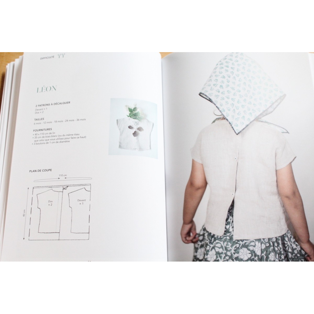 Livre Vestiaire retro chic vintage patrons couture