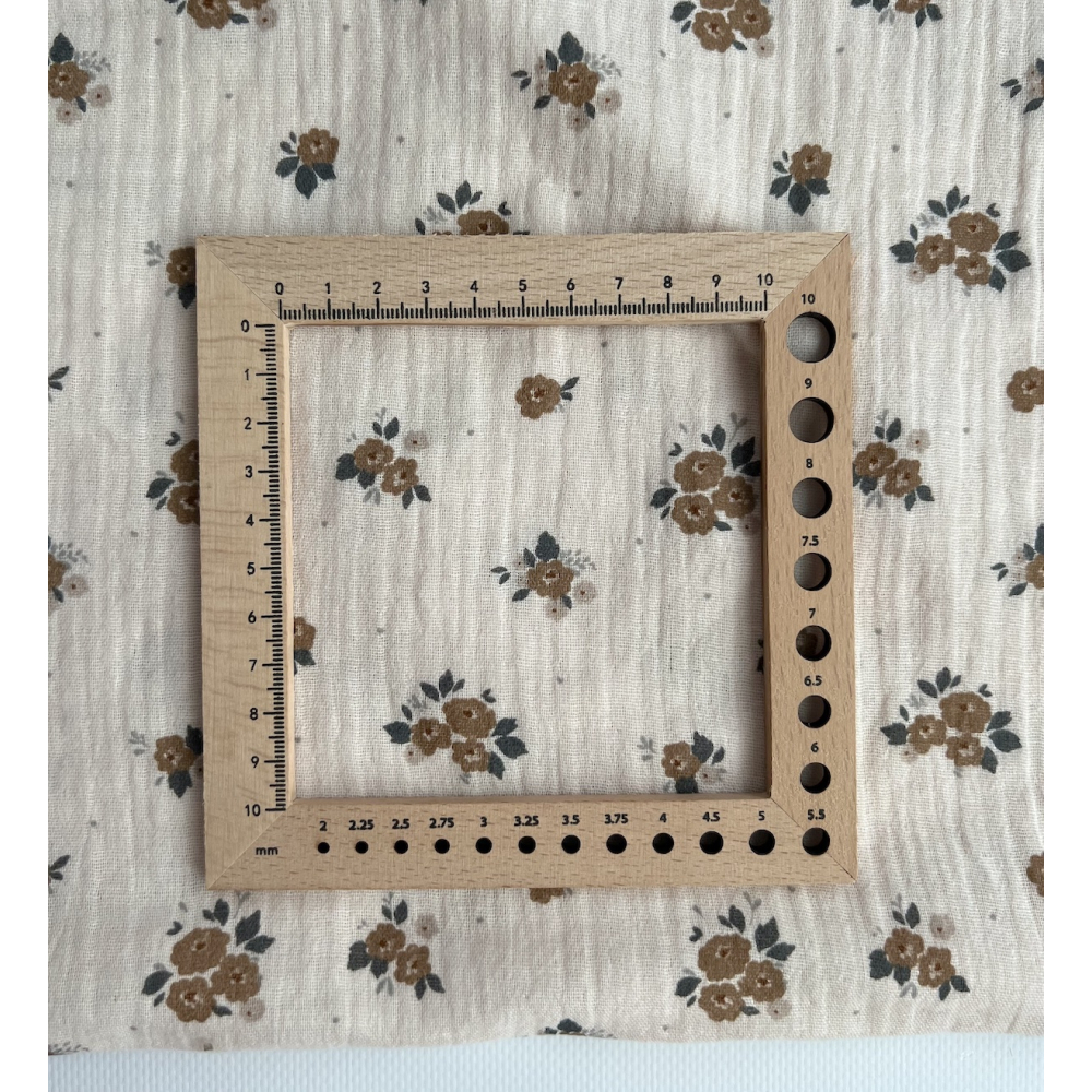 ROZEN - Double gaze de coton BIO crème motif exclusif Rozen forêt Tissus issus de l'agriculture biologique  - 6