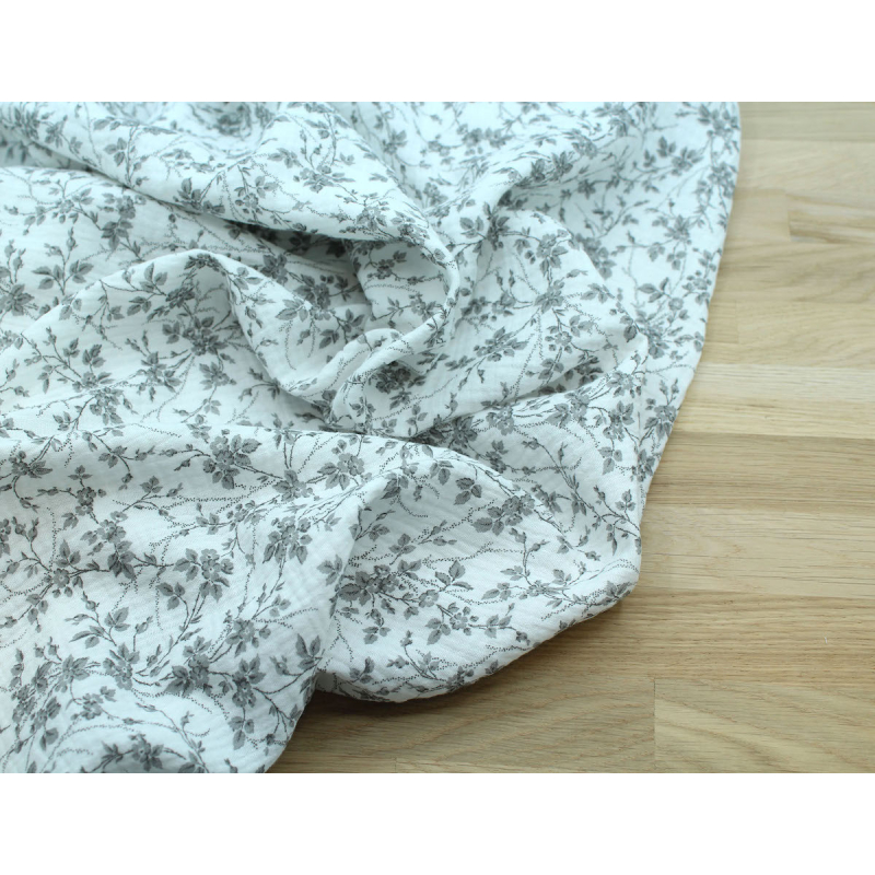 Adele - Double gaze de coton BIO motif fleuri gris Adele - Double gaze de coton BIO motif fleuri gris