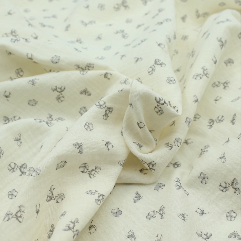 Double gaze de coton écru à motifs fleurs de coton