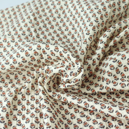 Aria - Double gaze de coton écru à motifs petites fleurs façon hand block Aria - Double gaze de coton écru à motifs petites fleurs façon hand block