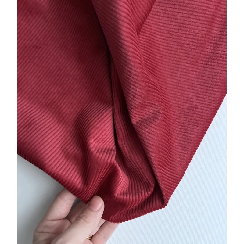 Velours à côtes coton organique coloris rouge cerise  - 2