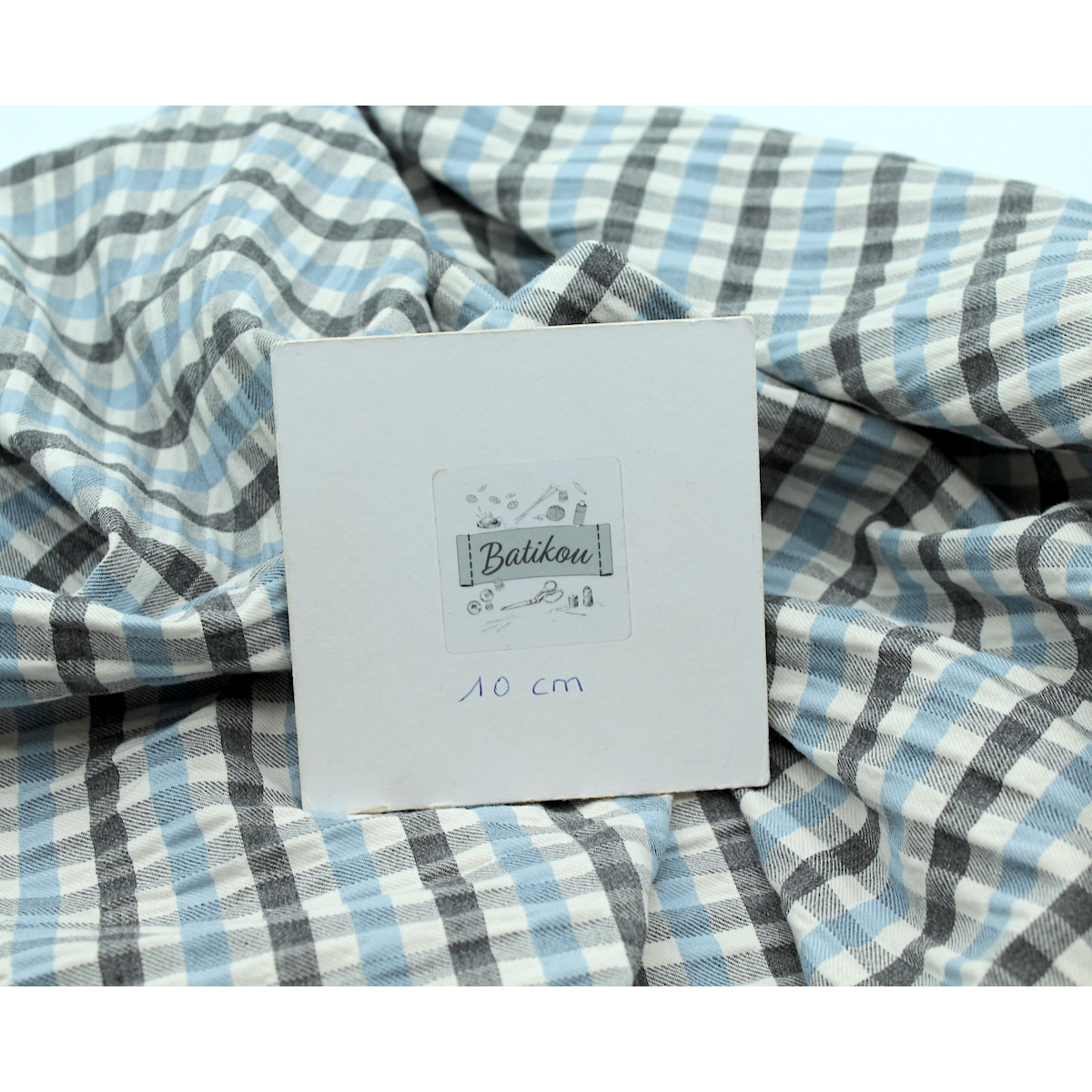 Tissu sergé de coton gaufré vichy gris / écru / bleu