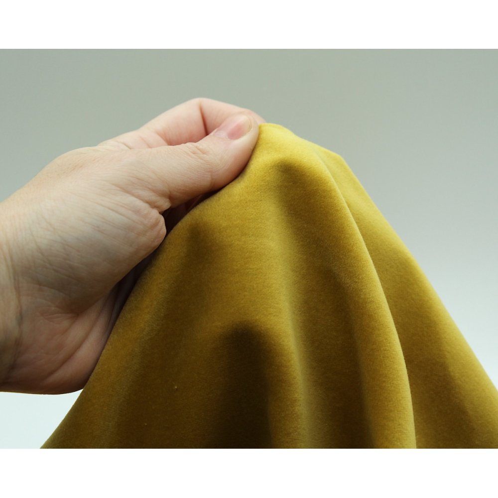 Velours ras coton organique coloris jaune safran
