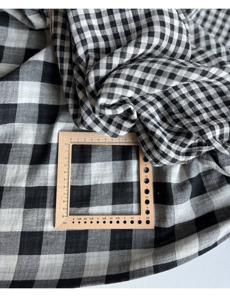 Double gaze de coton vichy réversible noir / blanc Qualité Oeko-tex - 4