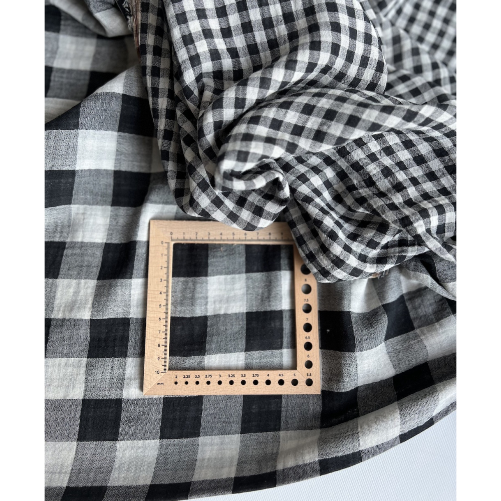 Double gaze de coton vichy réversible noir / blanc Qualité Oeko-tex - 4