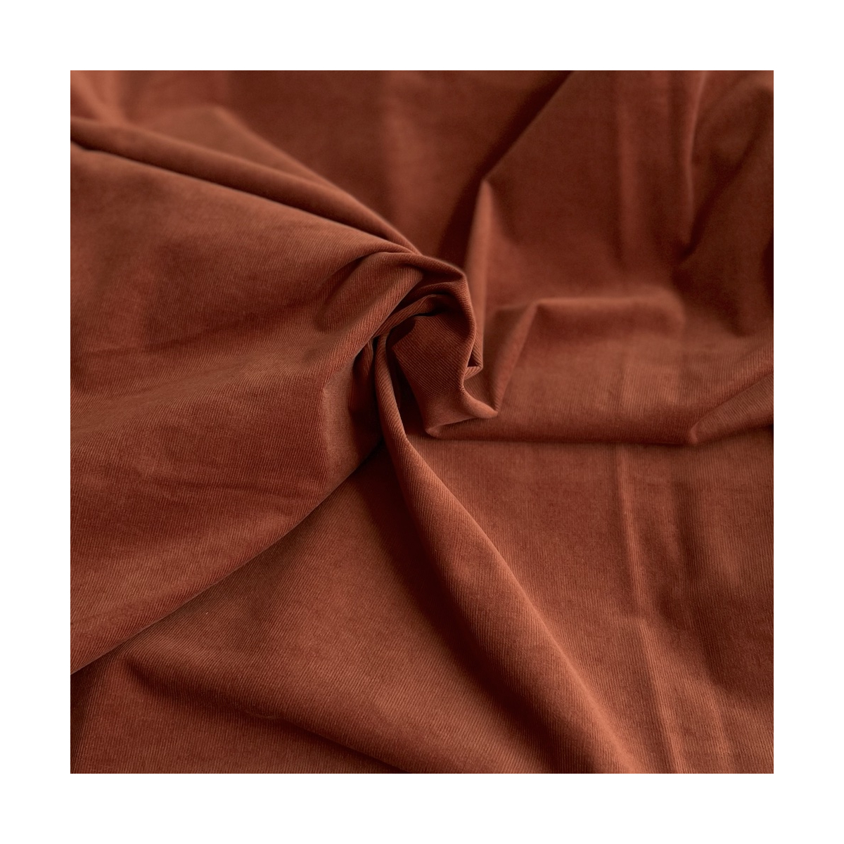 Velours milleraies stretch coton coloris écureuil Batikou - 1 Velours milleraies stretch coton coloris écureuil Batikou - 1
