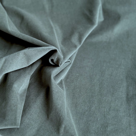 Velours milleraies stretch coton coloris vert sauge Batikou - 1 Velours milleraies stretch coton coloris vert sauge Batikou - 1