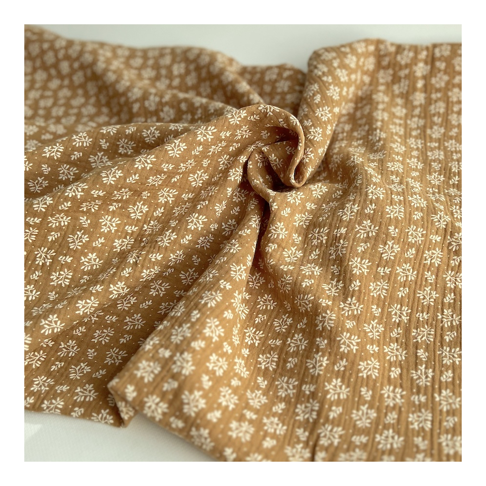 Double gaze de coton Meesya fond camel à motifs Batikou - 1