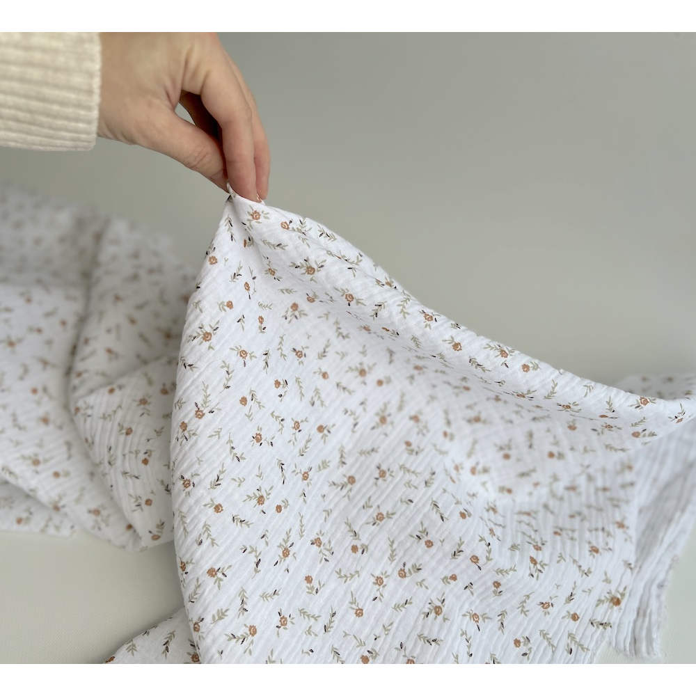 Double gaze de coton Janet blanc motifs fleuris naturel Batikou - 2