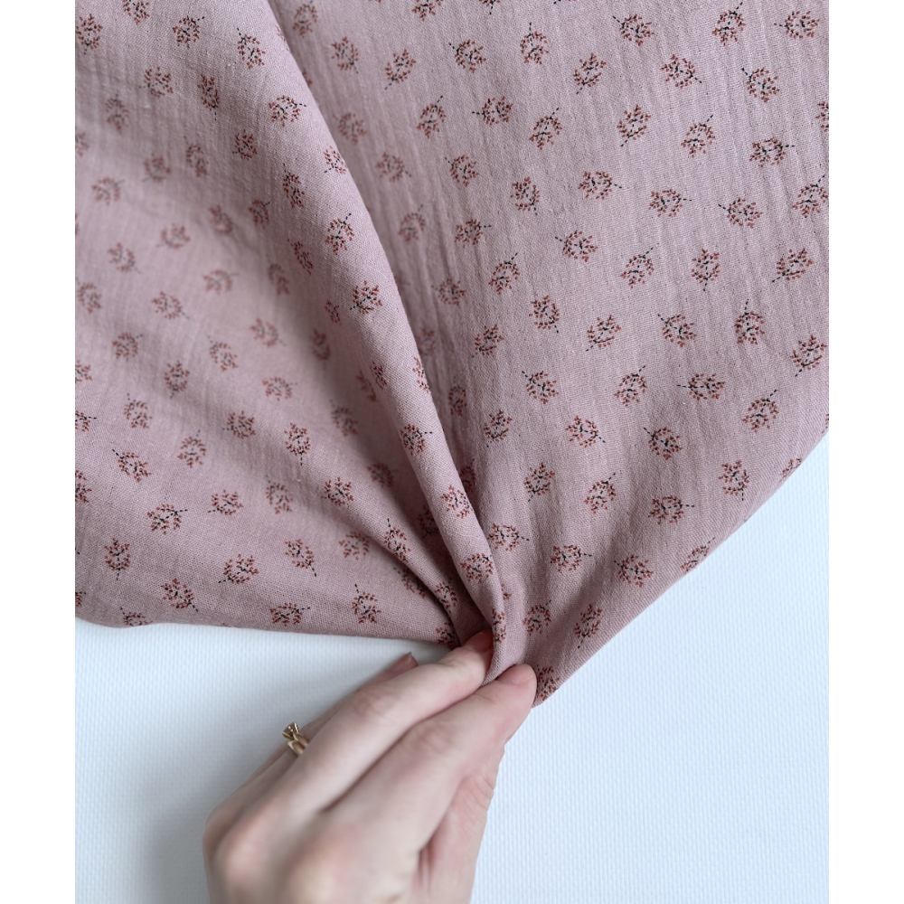 Double gaze de coton BIO vieux rose motif branches Tissus issus de l'agriculture biologique  - 2