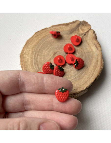 Bouton à queue forme fraises taille 13mm rouge Batikou - 2