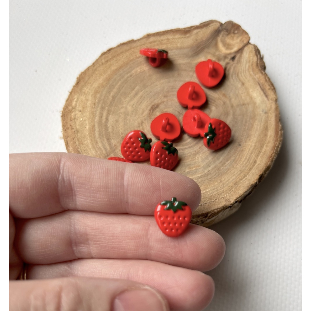 Bouton à queue forme fraises taille 13mm rouge Batikou - 2
