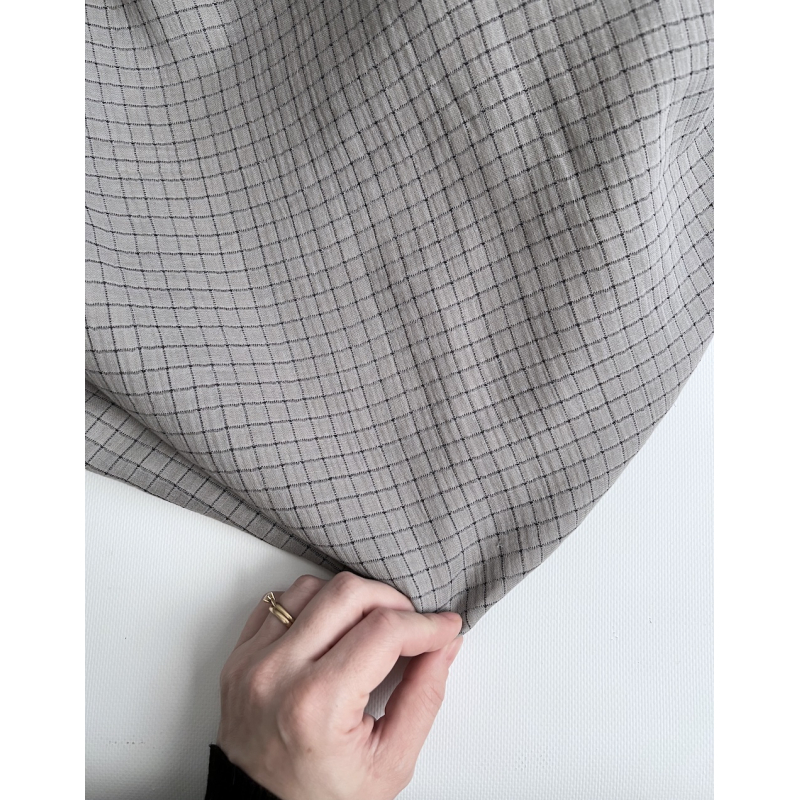 Theo - Gaze de coton lisse tissage carreaux coloris gris souris Tissus issus de l'agriculture biologique  - 3