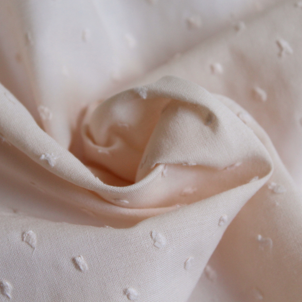 Plumetis de coton coloris NUDE