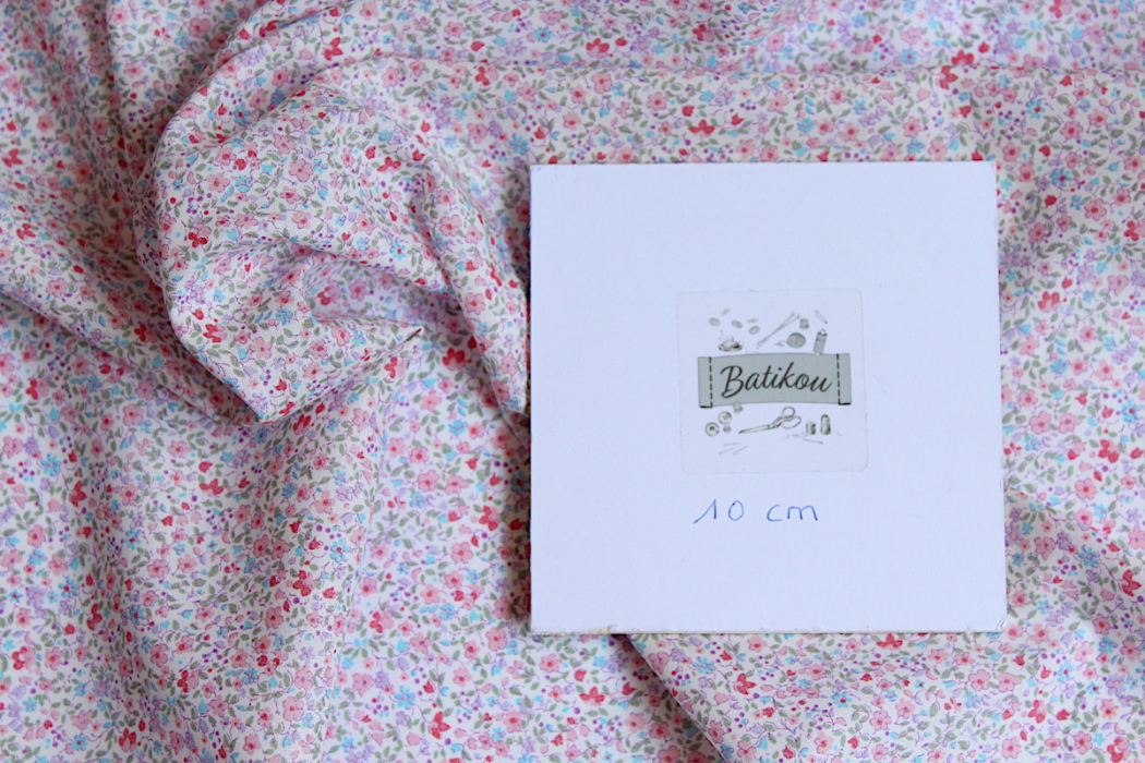 Batiste de coton SILKYNE imprimé fleuri rose