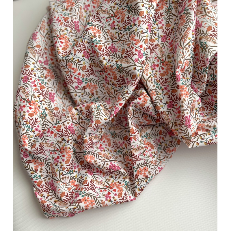 Lucie - Popeline classique coton BIO fond blanc à motifs fleuri vitaminé Tissus issus de l'agriculture biologique  - 9