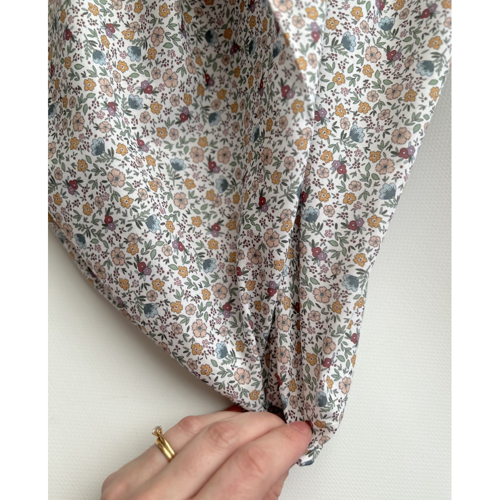 Odilie - Batiste de coton SILKYNE à imprimé fleuri Tissus issus de l'agriculture biologique  - 2