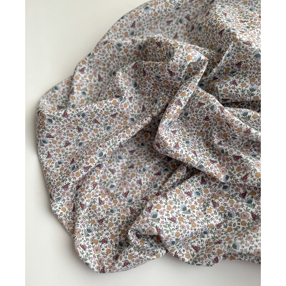 Odilie - Batiste de coton SILKYNE à imprimé fleuri Tissus issus de l'agriculture biologique  - 6