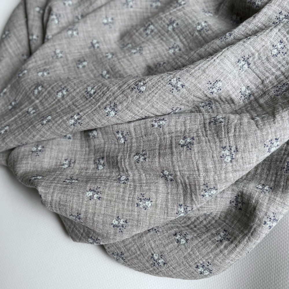 IDA - Double gaze de coton BIO chiné coloris gris fleuri Tissus issus de l'agriculture biologique  - 1