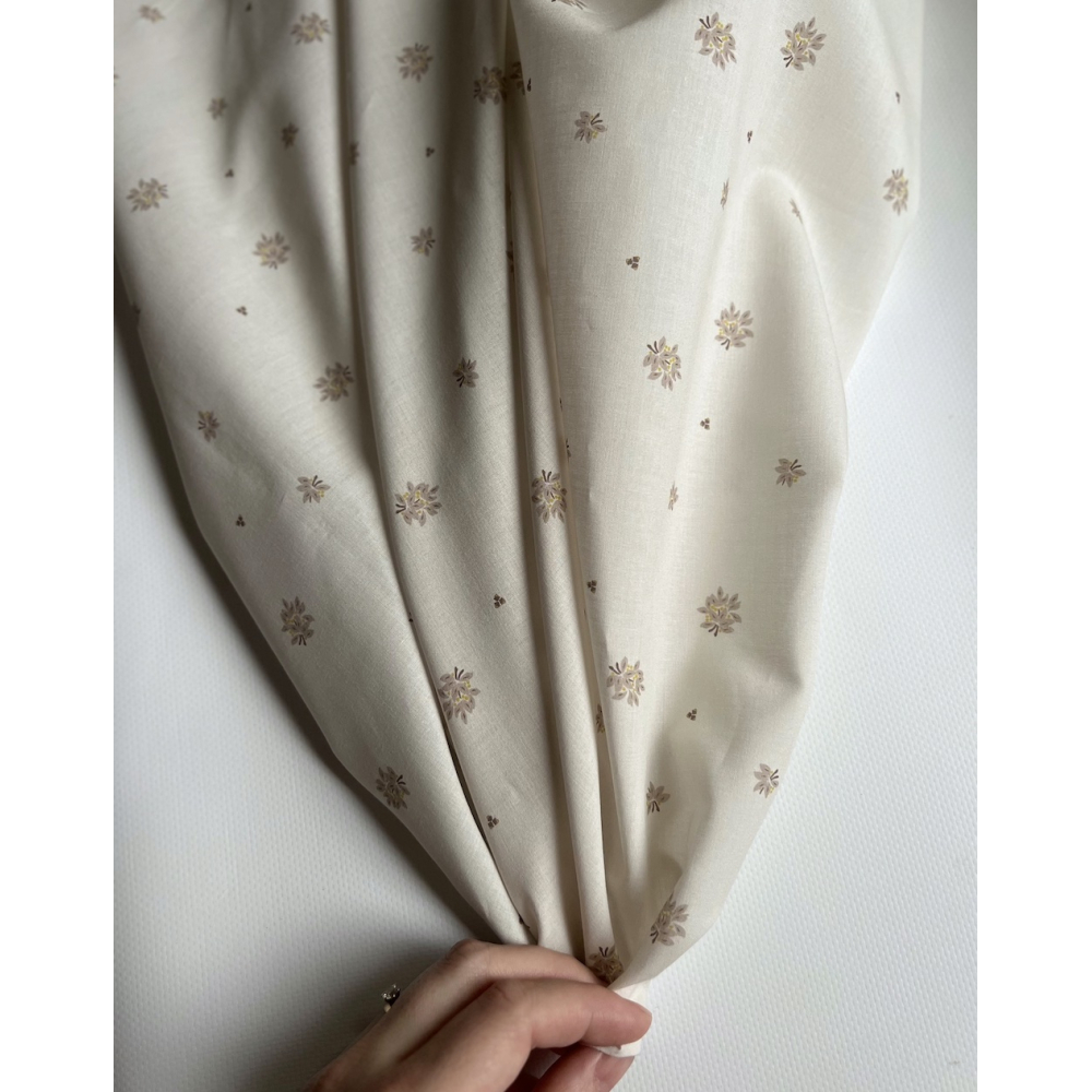 Marcel - Batiste de coton BIO Silkyne imprimé exclusif fond beige Tissus issus de l'agriculture biologique  - 2