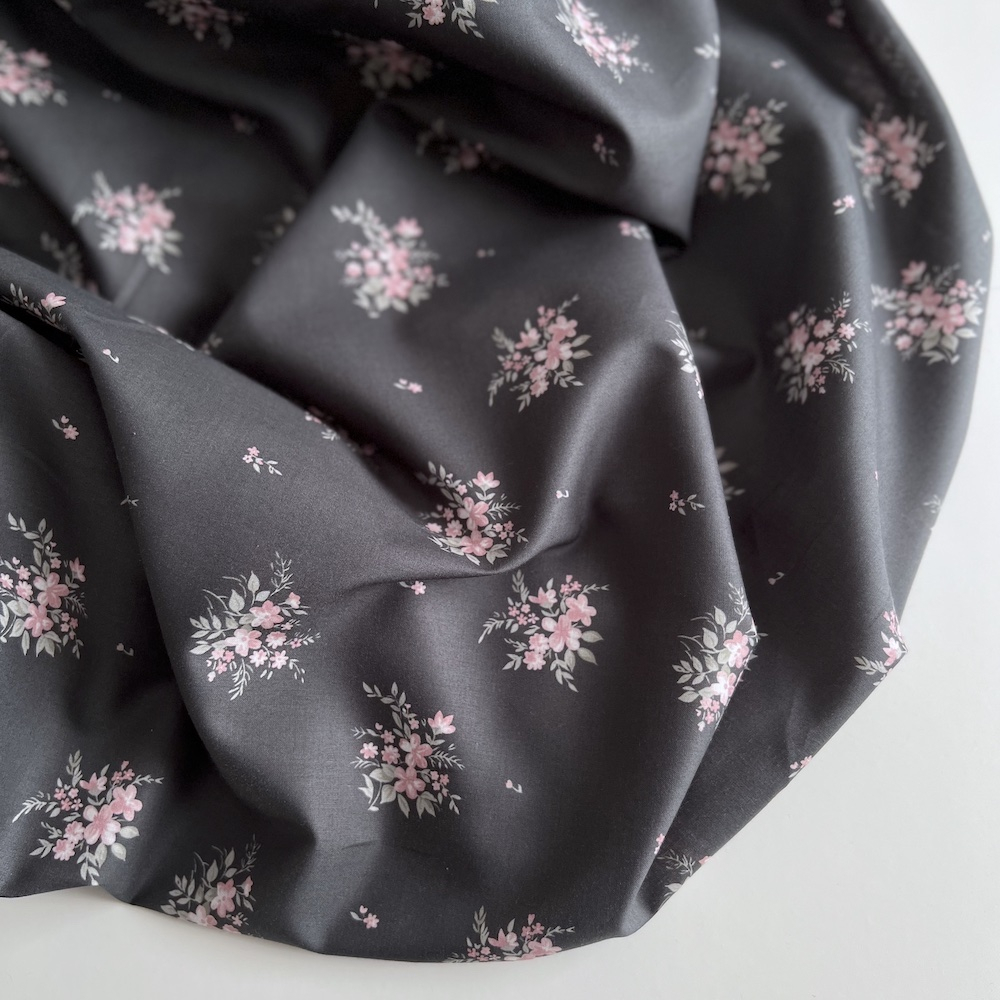 Estelle - Batiste de coton Silkyne BIO imprimé exclusif Anthracite/rose Batikou - 1