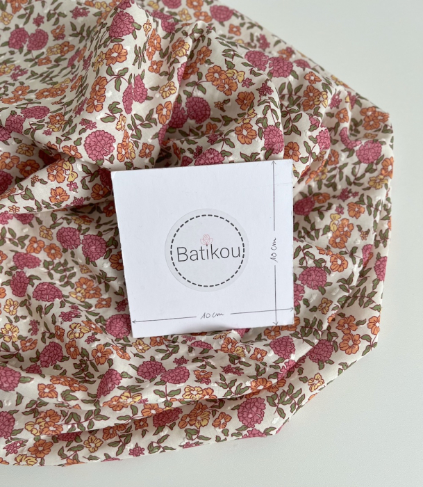 Néolie - Plumetis de coton parme imprimé fleuri rose, orange, jaune, vert Tissus issus de l'agriculture biologique  - 6