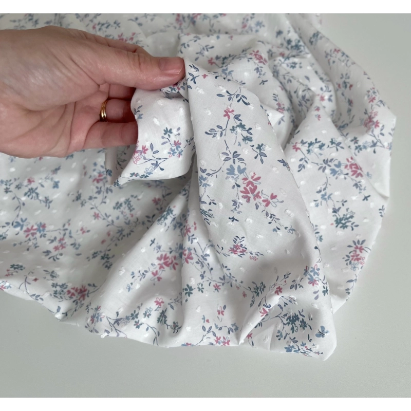 Coline - Plumetis de coton parme imprimé fleuri bleu et rose Qualité Oeko-tex - 4