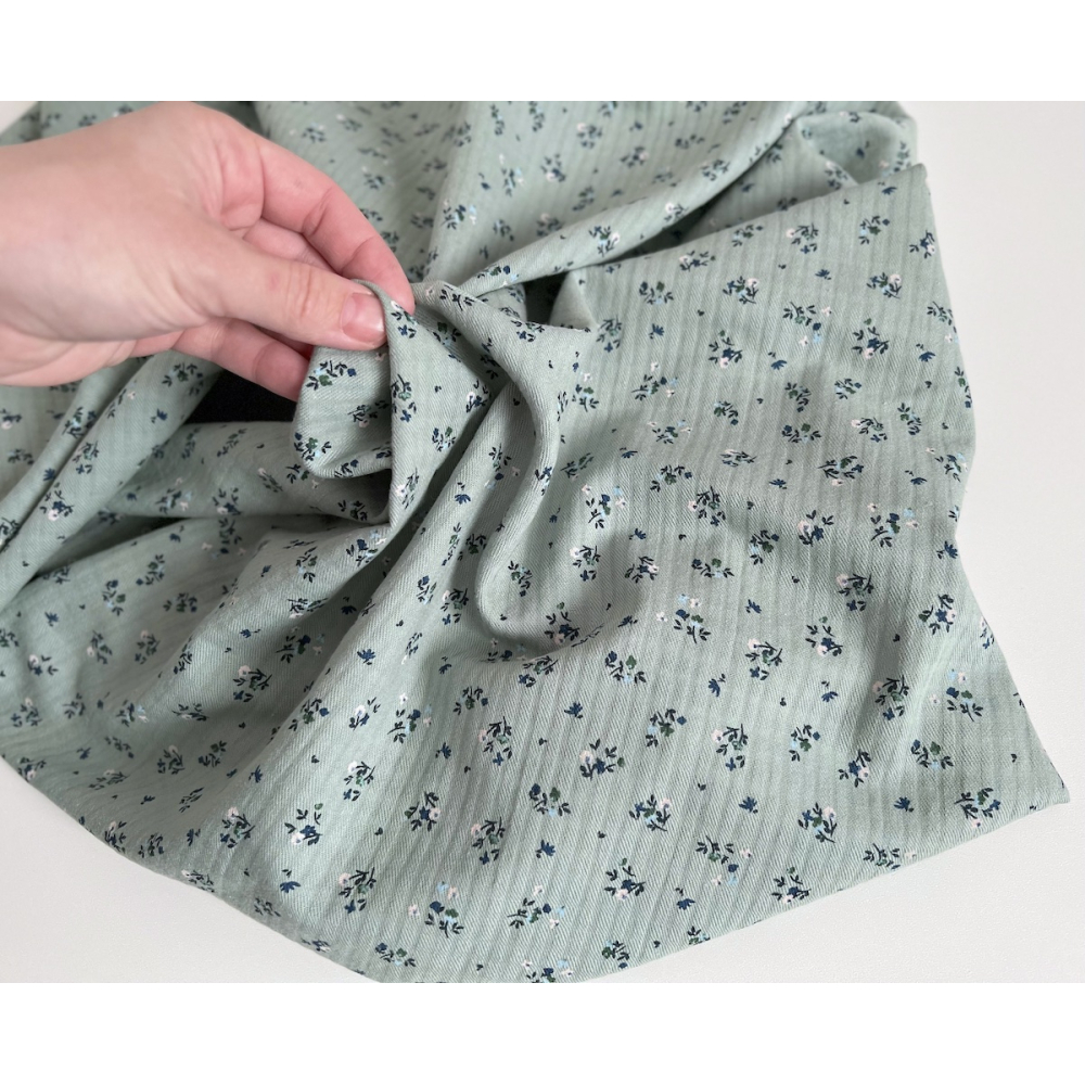 Margot - Seersucker / Coton gaufré doux vert menthe motif fleuri Batikou - 4