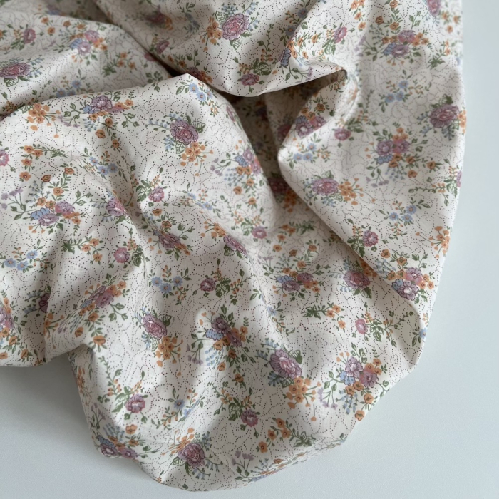 Jeanne - Batiste de coton bio SILKYNE à imprimé fleuri orangé Tissus issus de l'agriculture biologique  - 1