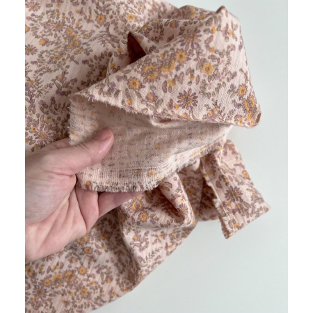 Lucia - Seersucker / Coton gaufré doux motif fleuri rose Batikou - 2 Lucia - Seersucker / Coton gaufré doux motif fleuri rose Batikou - 2