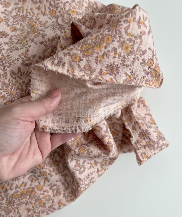 Lucia - Seersucker / Coton gaufré doux motif fleuri rose Batikou - 2