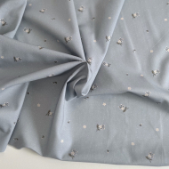 Eglantine - Batiste de coton BIO imprimé exclusif Eglantine Bleu de gris / SILKYNE Batikou - 1 Eglantine - Batiste de coton BIO imprimé exclusif Eglantine Bleu de gris / SILKYNE Batikou - 1