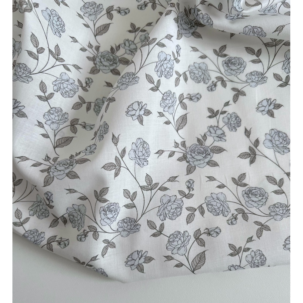 Josette - Batiste de coton BIO imprimé exclusif bleu poudré / SILKYNE Batikou - 3