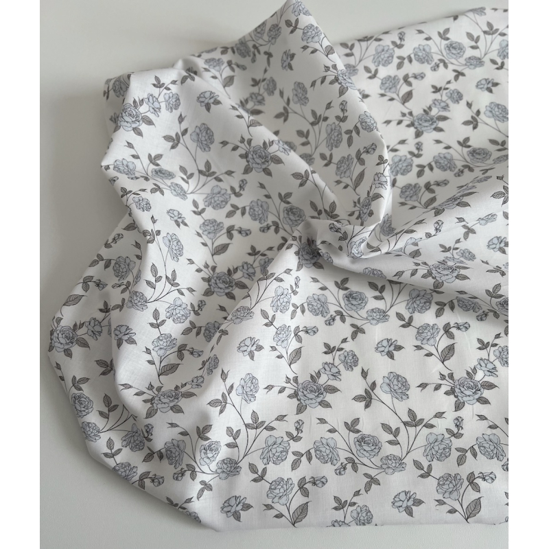 Josette - Batiste de coton BIO imprimé exclusif bleu poudré / SILKYNE Batikou - 4